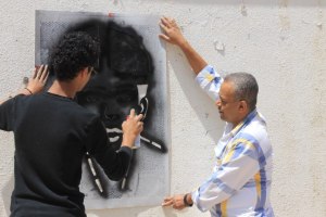 537724_456375561100308_46853890_n